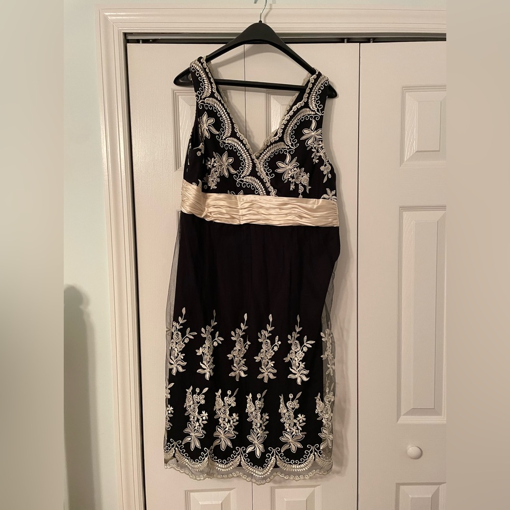 Donna Morgan dress.  Size 16